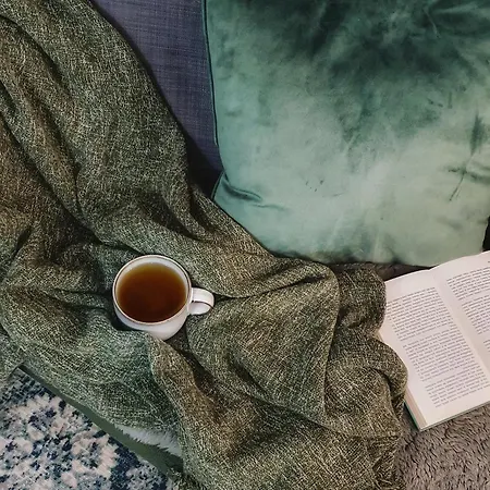 New With Free Parking Lejlighed *