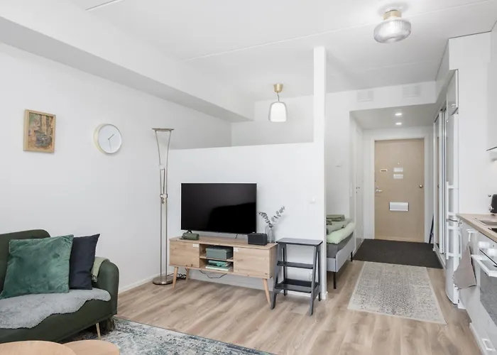 شقة New With Free Parking *