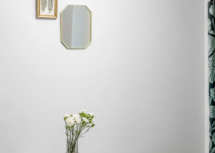 New With Free Parking كوبيو